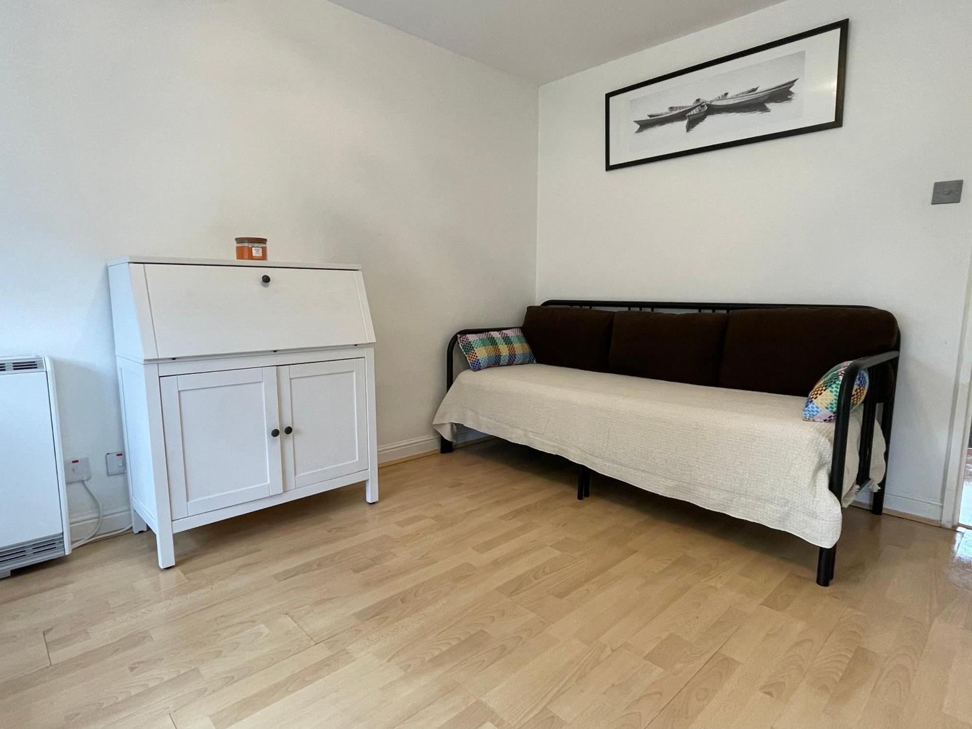 Surrey Docks Se16 Near Canada Water N Easy Access Canary Wharf London Exterior photo